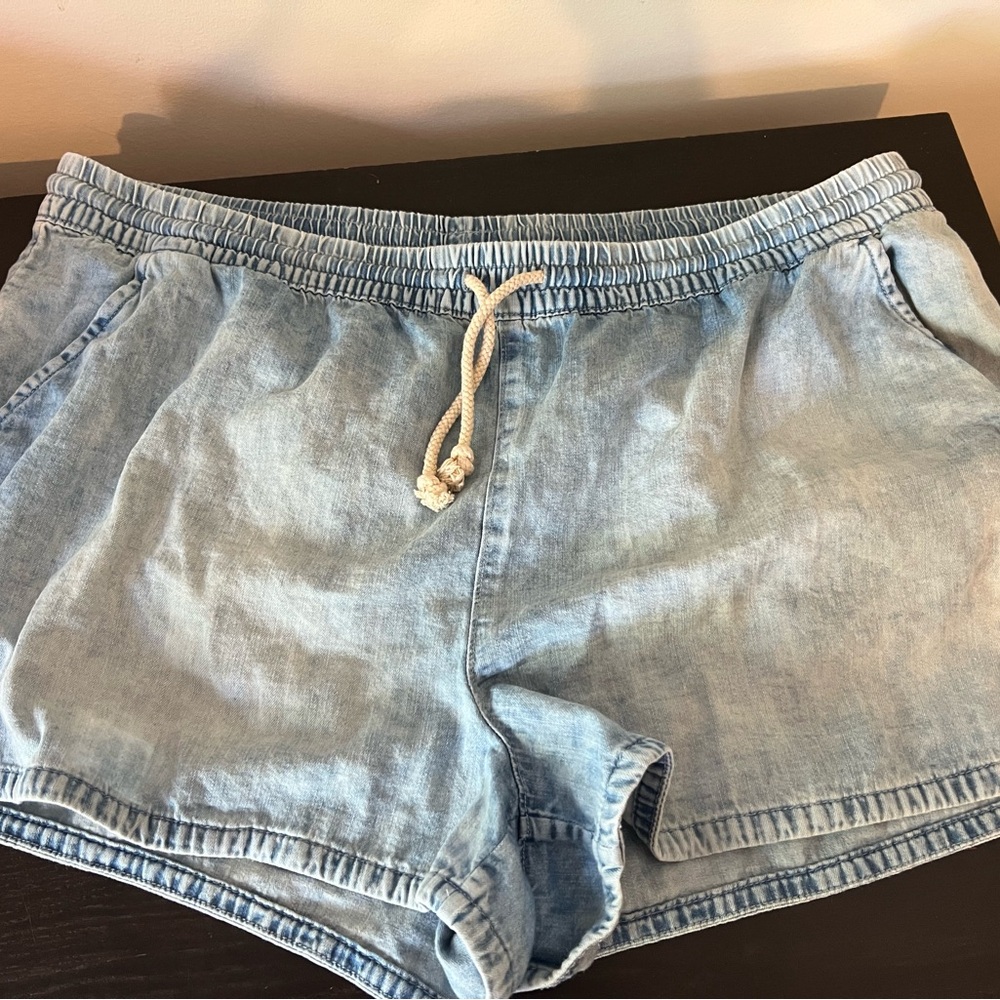 Aerie Light Blue Elastic Waist Shorts